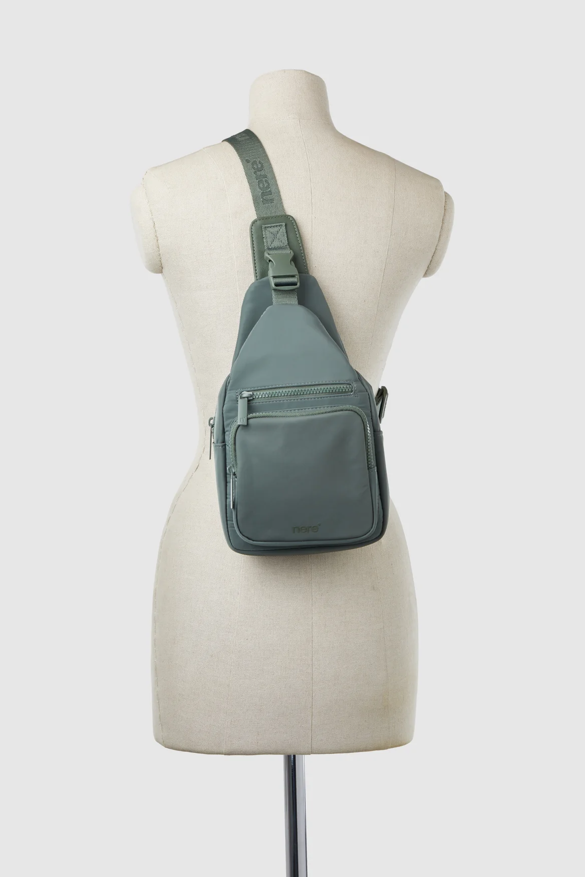 Seeker RFID Sling Bag - Image 4