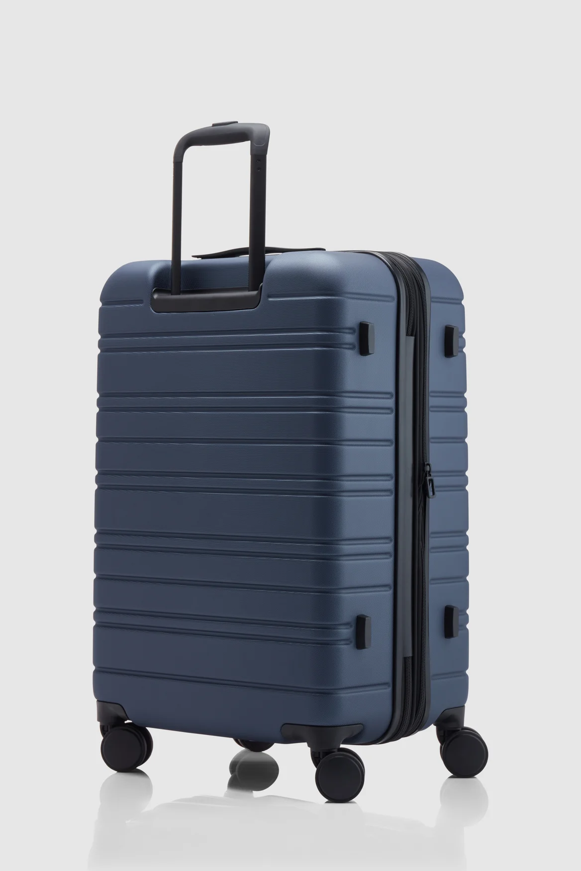 Stori Check-In 65cm Suitcase - Image 5