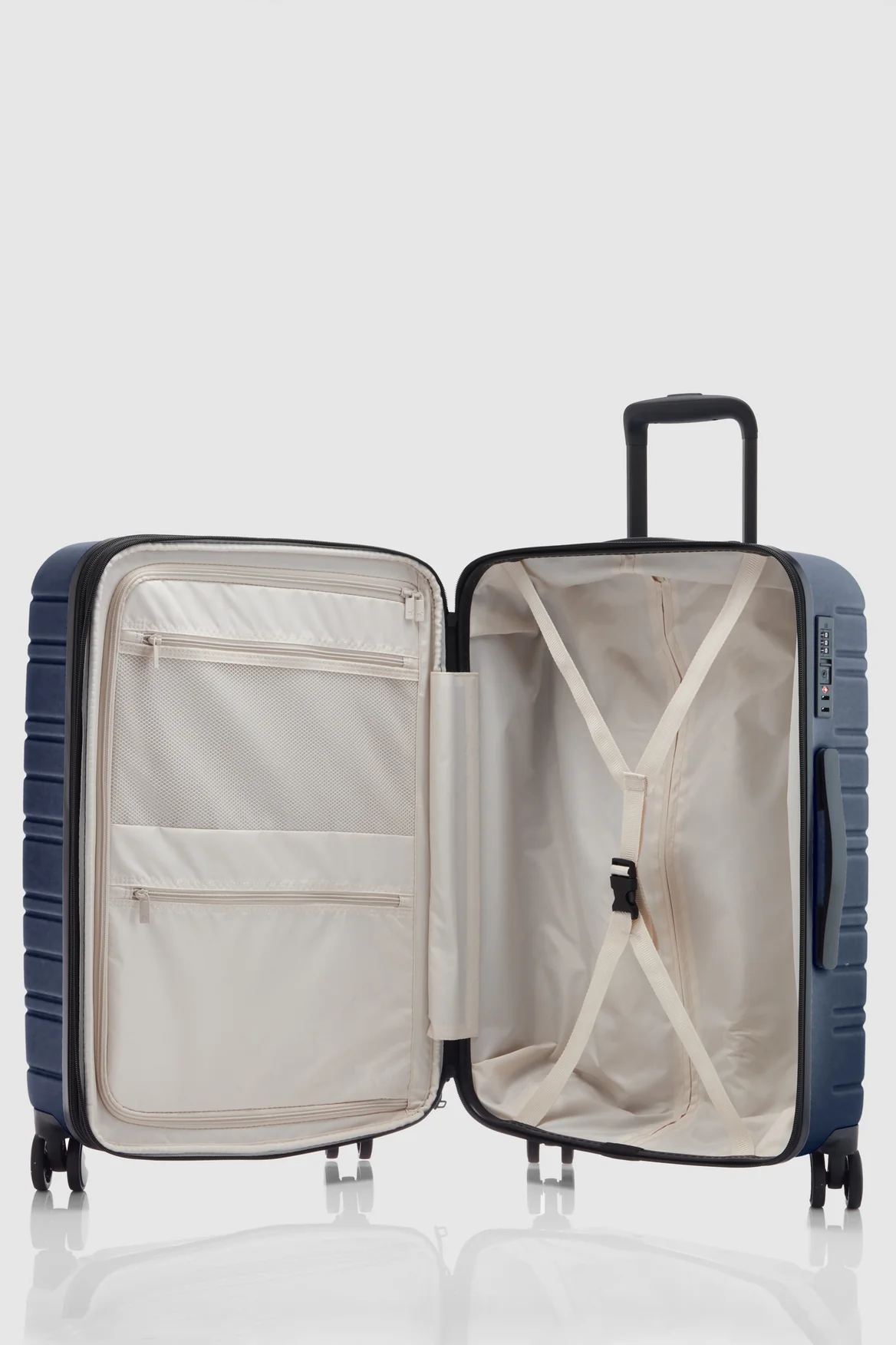 Stori Check-In 75cm Suitcase - Image 3