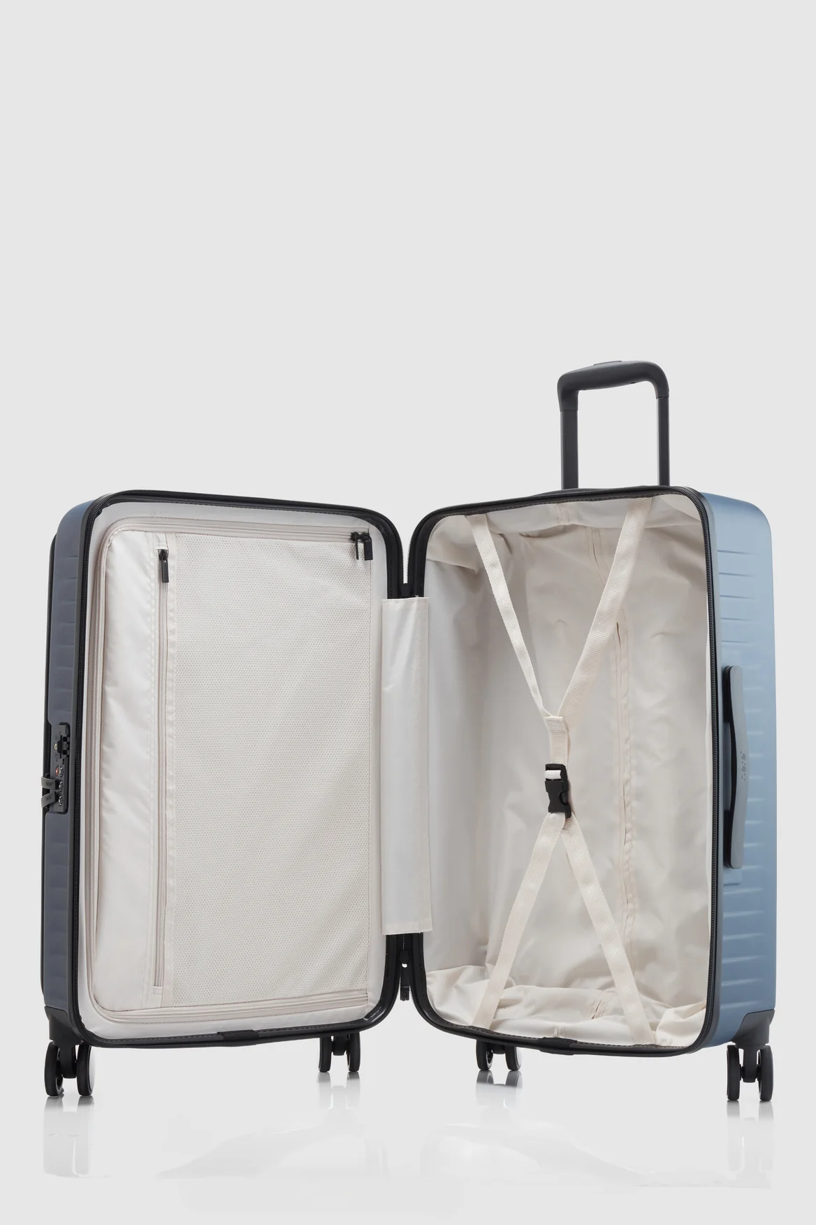 Venture Dual Open 76cm Suitcase - Image 5