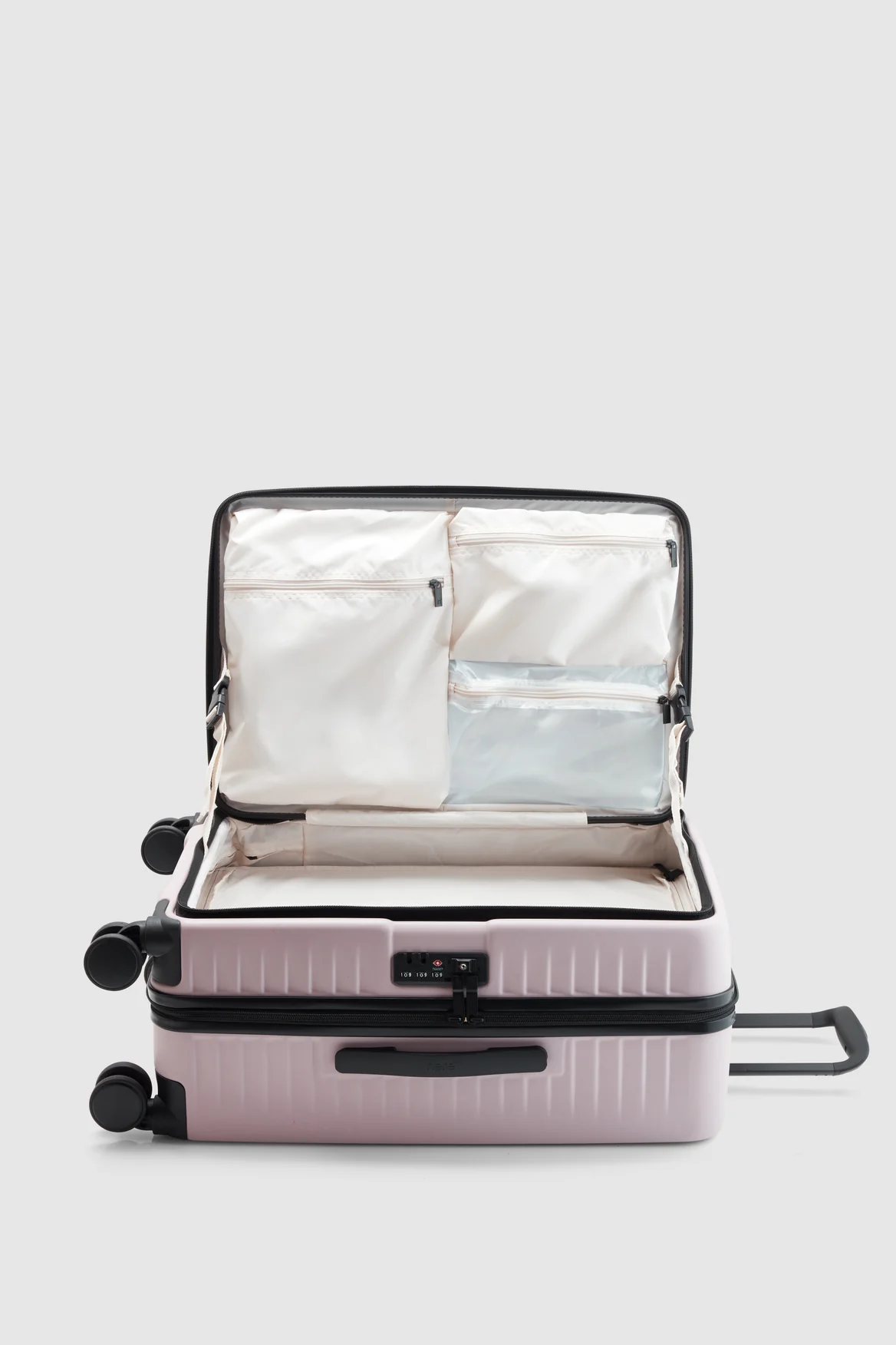 Venture Dual Open 76cm Suitcase - Image 3